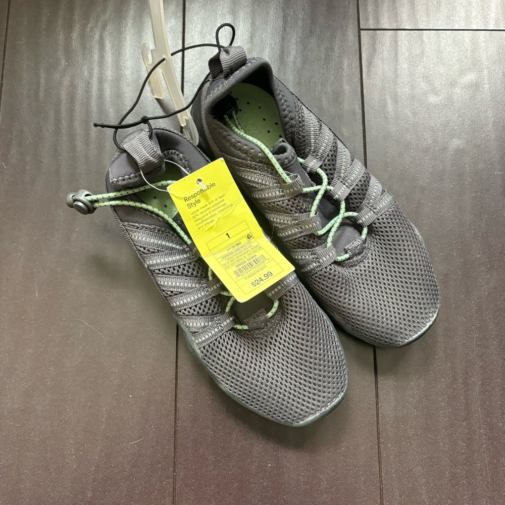 NWT All in Motion Boy's gray water shoes size 1